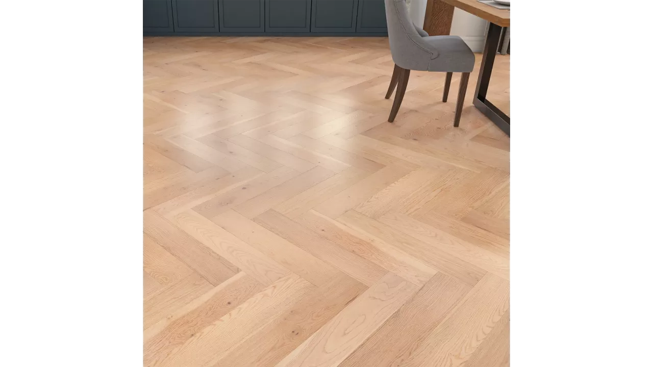 Felbrigg Engineered Oak Herringbone