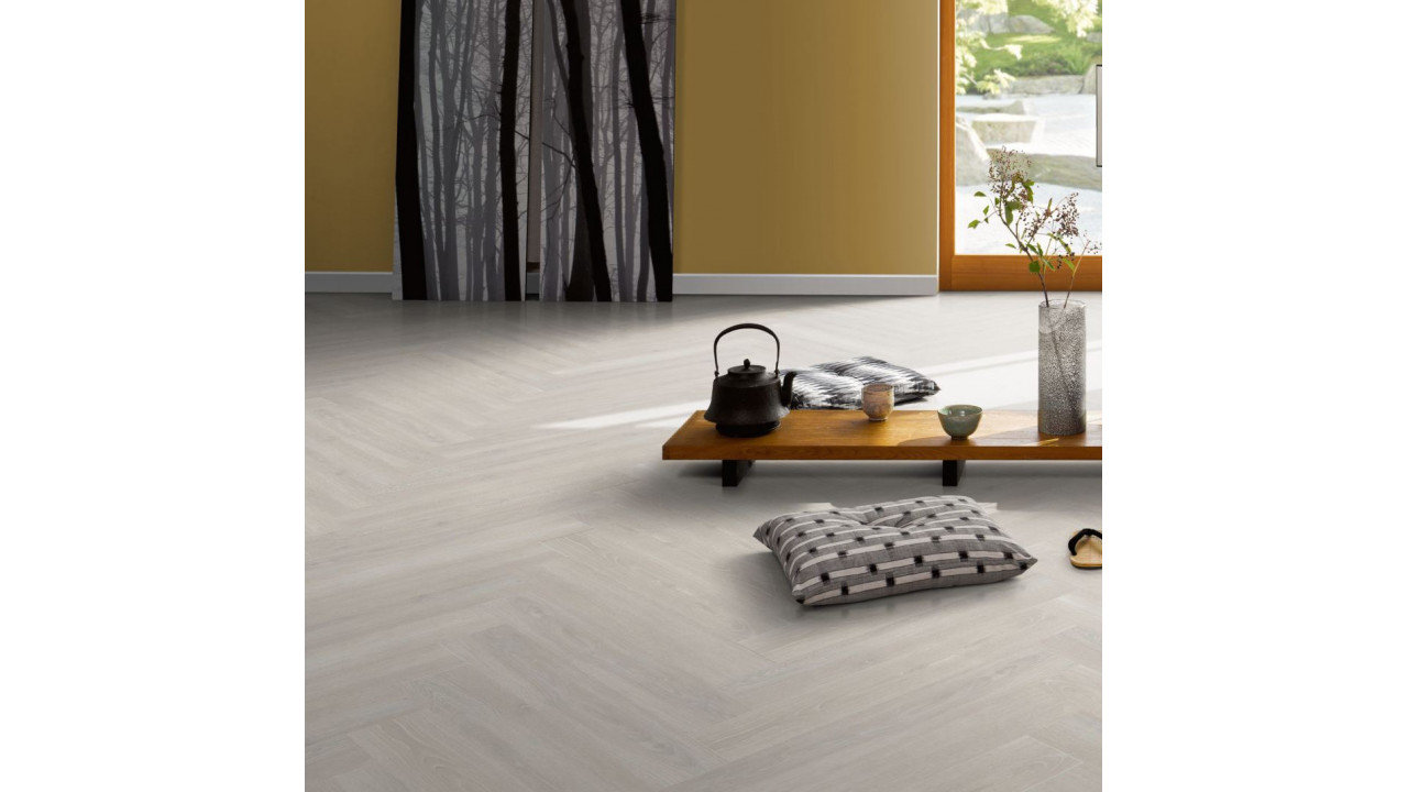 Parador Trendtime 3 Oak Skyline White Herringbone