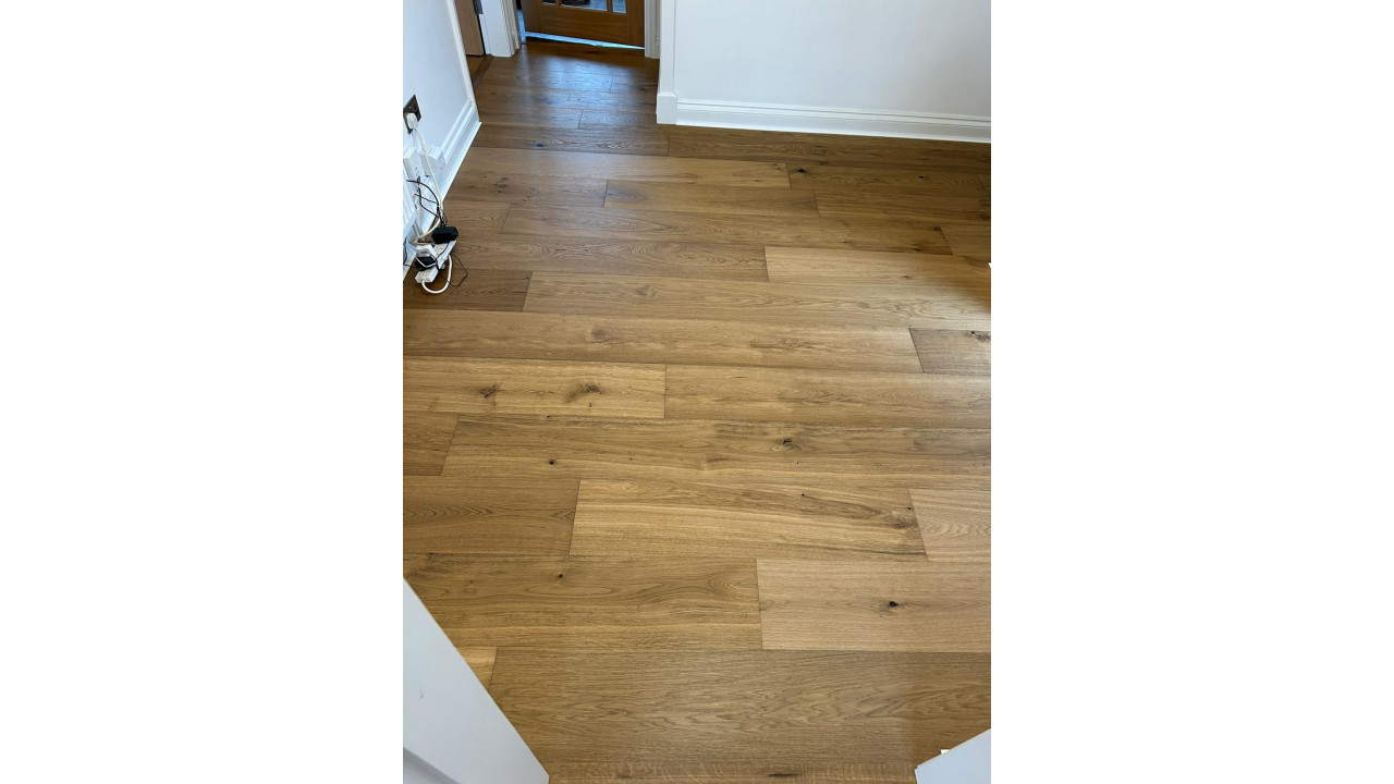 Quick-Step Grande Toffee Brown Oak Extra Matt 220mm Watertight Last 9.61m²