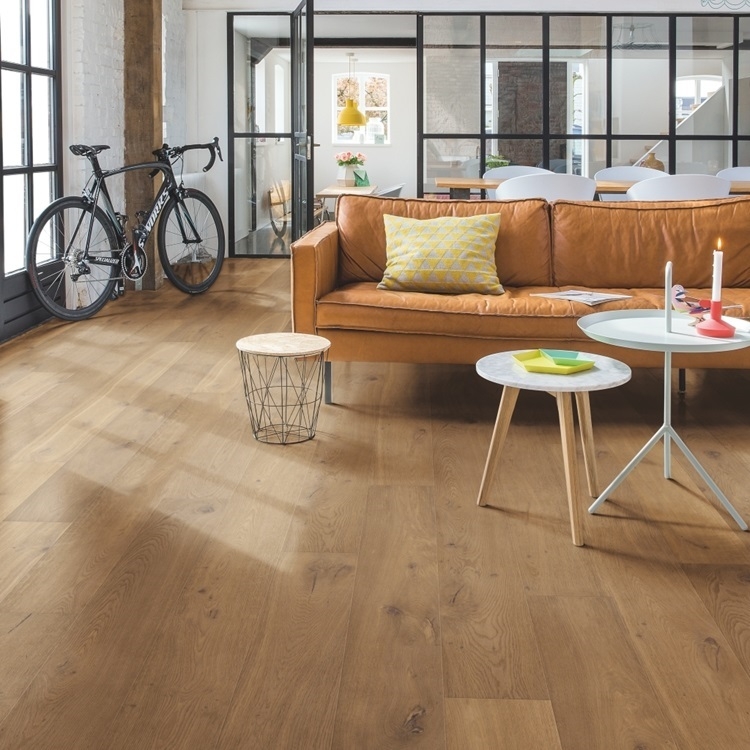 Quick-Step Vibrant Cinnamon Oak Extra Matt Wood Flooring