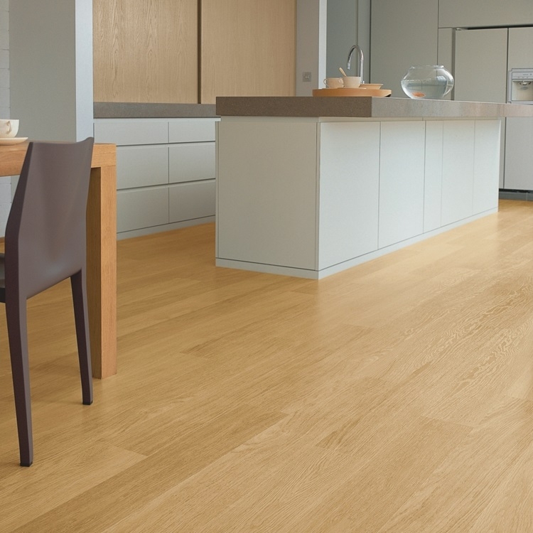 Quick Step Eligna Natural Varnished Oak Laminate Flooring Save Quick Step Eligna Natural Varnished Oak Laminate Flooring El896