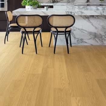 Quickstep Capture Natural Varnished Oak