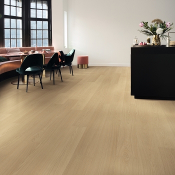 Quickstep Capture Beige Varnished Oak