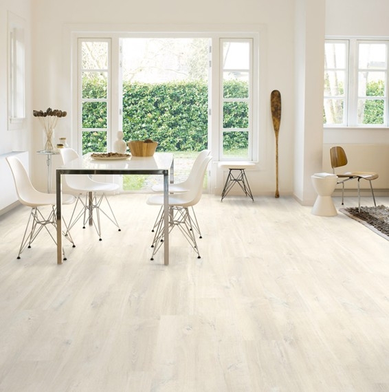 Quick Step Creo Charlotte Oak White Laminate Floor Save More At Quick Step Creo Charlotte Oak White Cr3178 Laminate Flooring